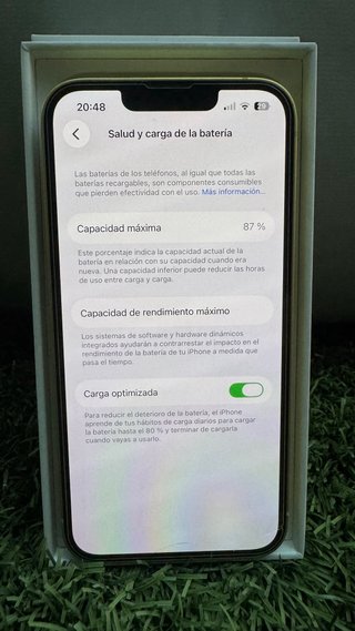 iPhone 14 Amarillo