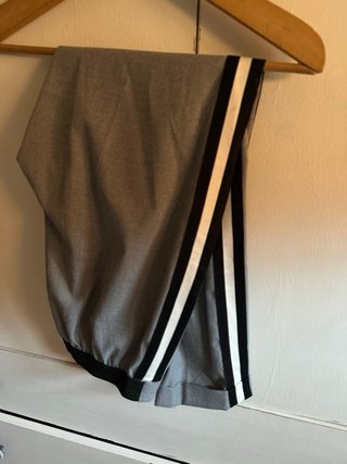 Pantalones grises de vestir
