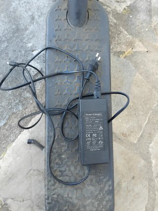 Patinete Eléctrico Negro