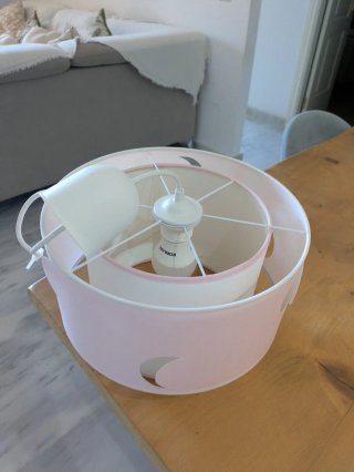 Lámpara infantil con lunas