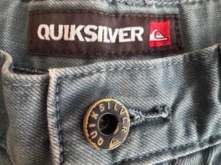 Bermuda Quiksilver Niño Talla 12 Años