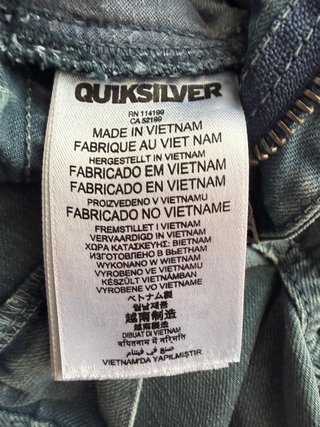 Bermuda Quiksilver Niño Talla 12 Años