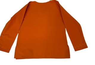 Blusa naranja bordada talla única