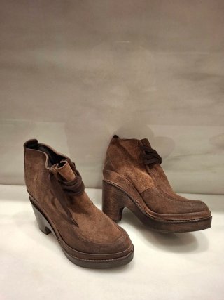 Botines Hoss Intropia ante marrón T.37