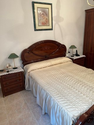 Dormitorio completo madera oscura