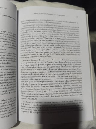 Educar a través del tiempo: De la Grecia clásica..