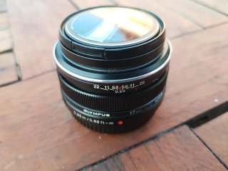 Objetivo Olympus M.Zuiko 17mm 1:1.8 M4/3