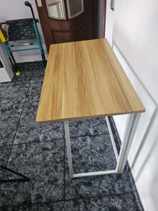 Mesa escritorio plegable madera y metal