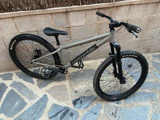 Bicicleta Dirt Jump Cannondale Dave