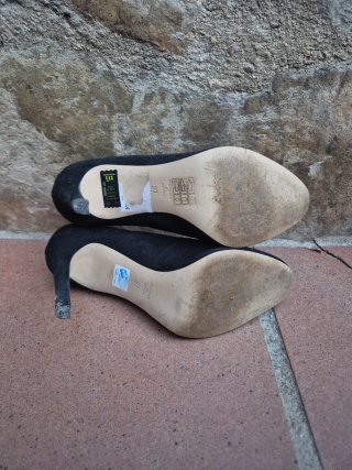 Tacones Gloria Ortiz Negros ante
