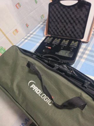 Trípode Prologic Completo con Alarmas