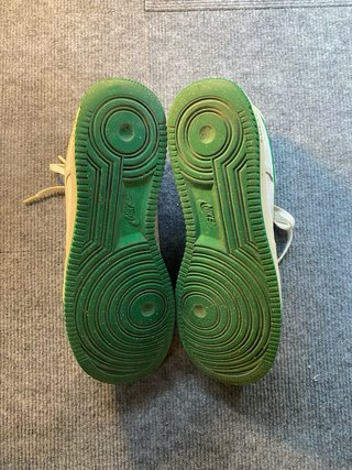 Nike Air Force 1 Blancas y Verdes