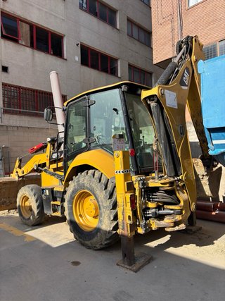 Retroexcavadora Mixta CAT 428