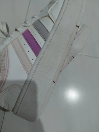 Zapatillas Adidas Blancas y Rosas