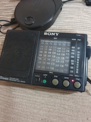 Radio Sony ICF-SW20 + Antena AN-71