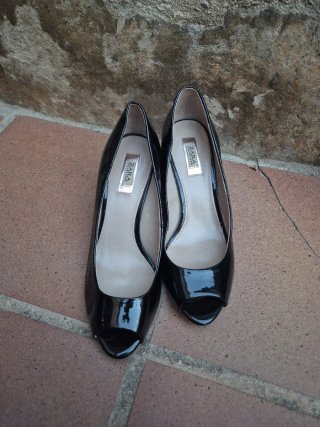 Tacones Zara Charol Negro Peep Toe