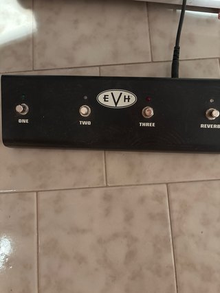 Amplificador EVH 5150 III 50W 6L6 Combo 1x12