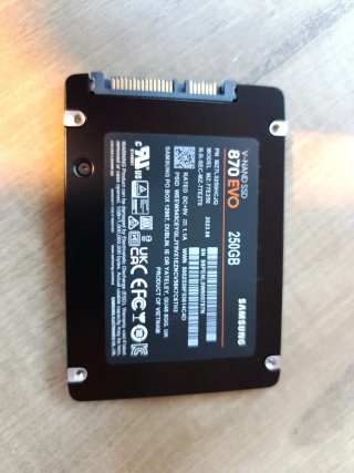 Samsung 870 EVO 250GB SSD