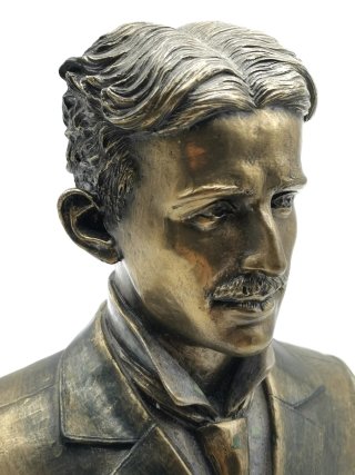 Busto Nikola Tesla Colección Unicorn Studios