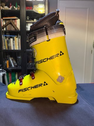 Botas esqui Fischer RC4 140 Vacuum MP 28.5
