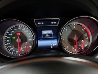 Mercedes-Benz CLA 220d | 2015