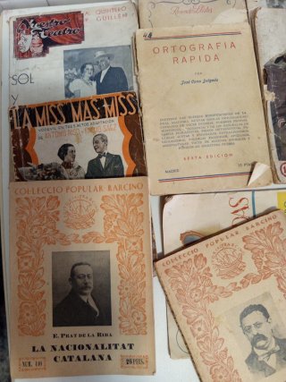 LOTE ANTIGUAS NOVELAS VARIAS