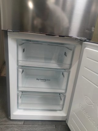 Nevera LG Inox clase D 203x60cm con garantía