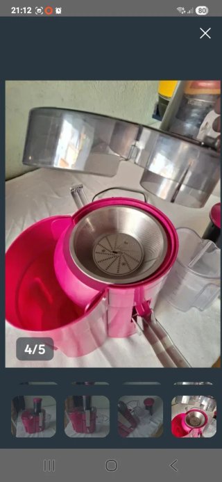 Licuadora rosa casi nueva