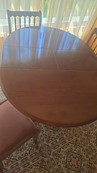 Mesa redonda extensible de madera