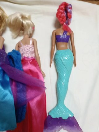 Lote 4 Barbies Vestidos Princesa y Sirena