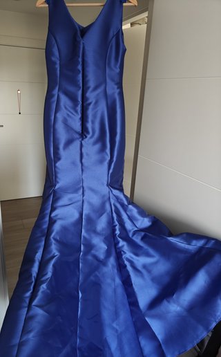 Vestido fiesta azul con bordado dorado