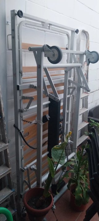 Cama articulada  y colchón antiescara