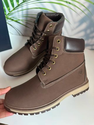 Botas hombre. Número 42