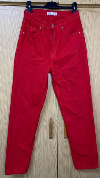 Pantalón ancho rojo