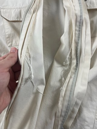 Sobrecamisa Lacoste crema con cremallera 100% algo
