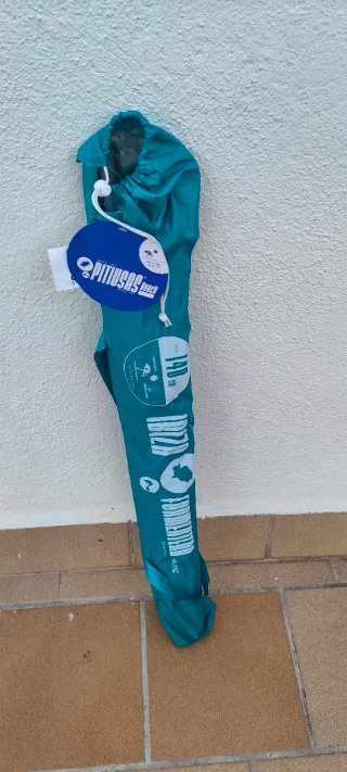 Sombrilla de playa azul Nueva con etiqueta. 140 cm