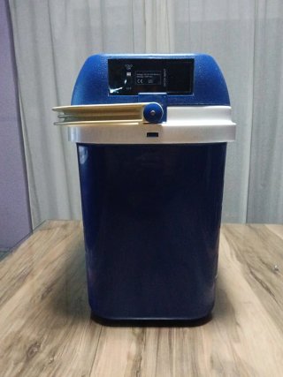 Nevera 12V 25L Azul