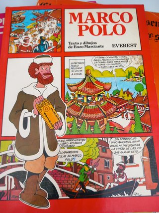 Lote 4 comics.