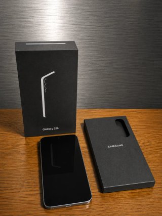 A ESTRENAR!! Samsung Galaxy S25 5G 128GB 12GB RAM