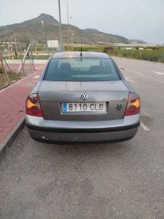 Volkswagen Passat 2003