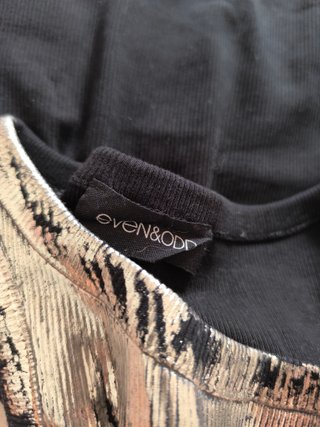 Top Even&Odd Negro y Plateado