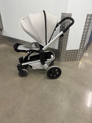Carrito Joolz con capazo