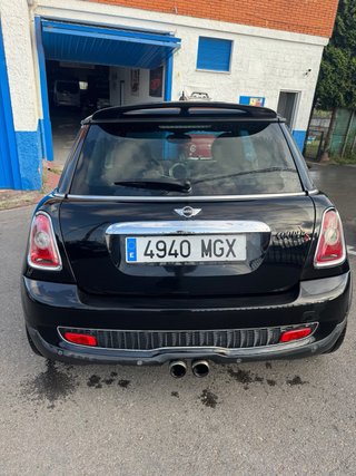 MINI Cooper 2010