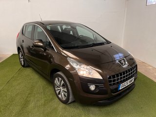 Peugeot 3008 2011