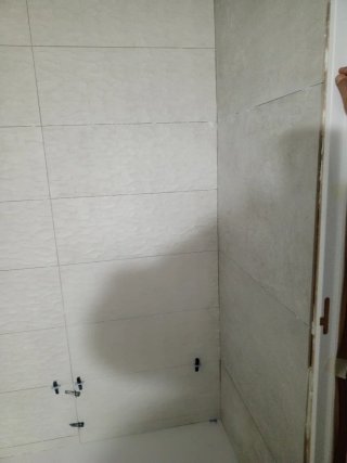 Reformas  alicatados fontanería  cosinas banos etc