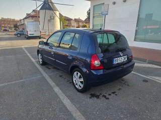Renault Clio 2004