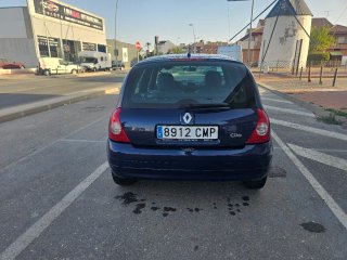 Renault Clio 2004