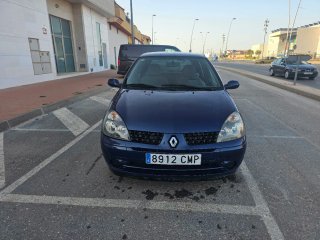 Renault Clio 2004