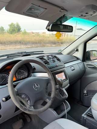 Mercedes-Benz Viano 2009