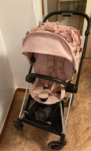 Carrito de bebé Cybex míos flowers